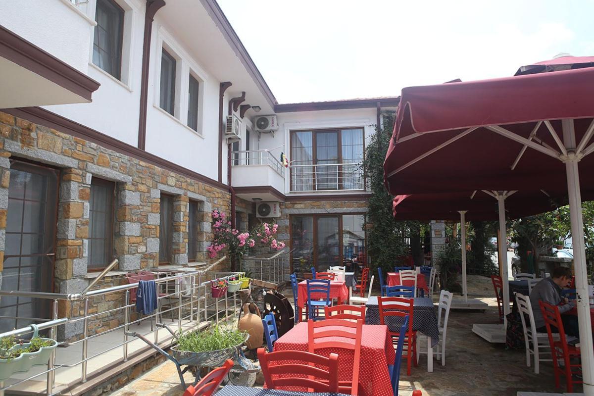 Yeni Bademli Konuk Evi Имврос Экстерьер фото